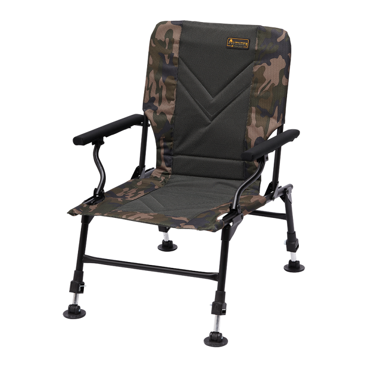 Prologic Avenger Relax Camo Chair With Armrests &amp; Covers 140 kg - krzesło karpiowe 5706301650474 Karpiowe Graty - Zdjęcie 1