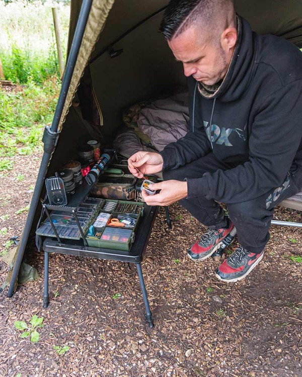 Fox FOX 2 TIER TABLEFox 2 tier Bivvy Table  CAC867 Karpiowe Graty - Zdjęcie 3