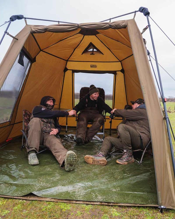 Fox FOX EOS SOCIAL SHELTEREOS Social Shelter  CUM342 Karpiowe Graty - Zdjęcie 4