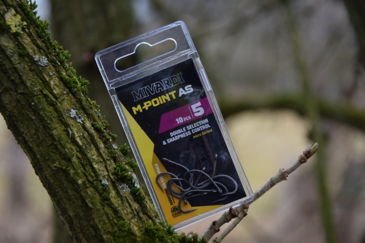 Mivardi Hooks M-Point AS No. 6 - haki karpiowe  Karpiowe Graty - Zdjęcie 3