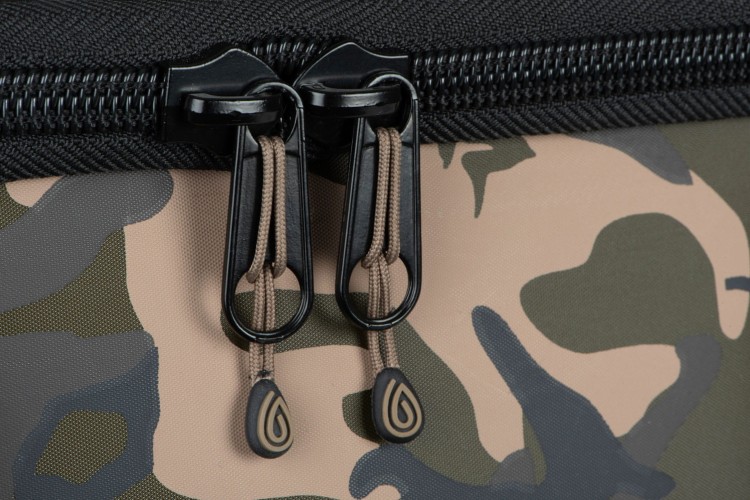 Fox Aquos Camo Bag 30 l - torba wędkarska wodoodporna CEV002 Karpiowe Graty - Zdjęcie 2