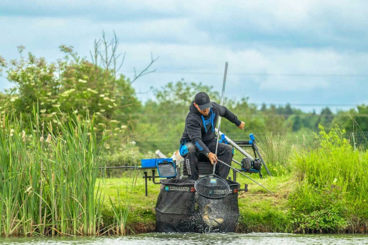 7b75d46c2fb616c9c7798686fa1e68cc