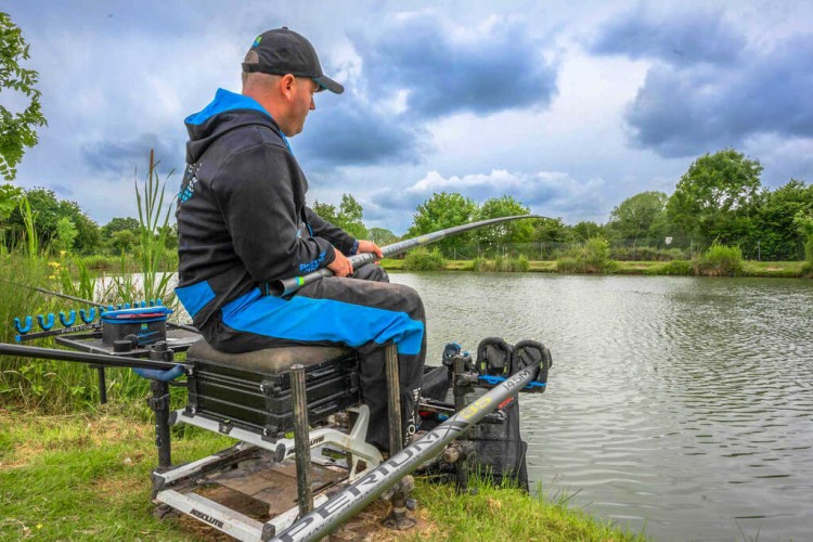 913b4456b67ebe2750954e81f686e880