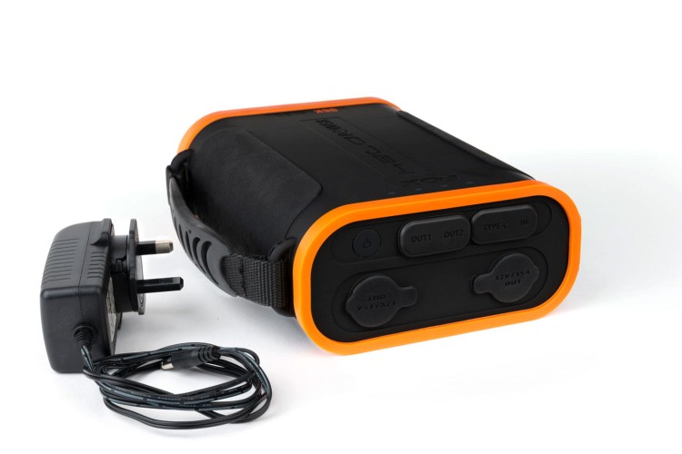 Fox Halo Power 96K - powerbank 5056212127924 Karpiowe Graty - Zdjęcie 1
