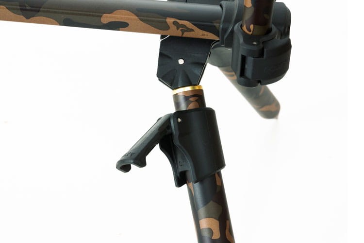 Fox Horizon Duo Camo 4 Rod Pod Inc. 2 x 36" Long Legs - stojak wędkarski  Karpiowe Graty - Zdjęcie 8