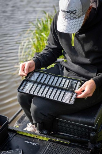 Matrix MATRIX HLR PRO HOOKLENGTH BOX – LONG 30CM Hook Length Stroage Box - Long 30cm  GBX014 Karpiowe Graty - Zdjęcie 1