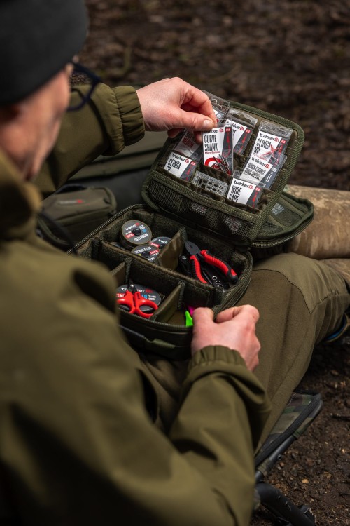 204129_NXG_Compact_Tackle_Bag_L4_2025_03.JPG