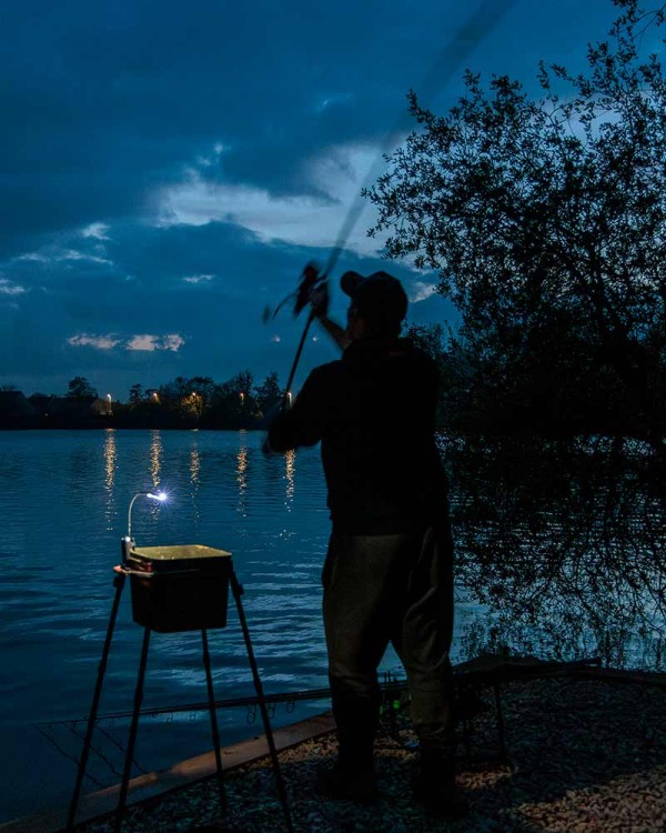 SPOMB BUCKET LIGHTBucket Light  DEI001 Karpiowe Graty - Zdjęcie 2