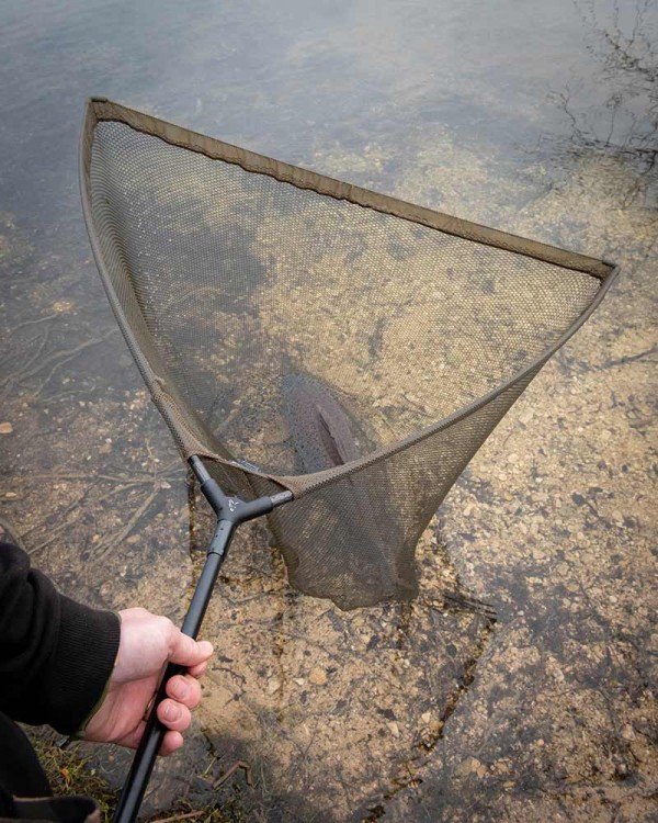 Fox FOX EOS-X LANDING NETS"Eos-X Landing Net - 6ft 46"" "  CLN067 Karpiowe Graty - Zdjęcie 9