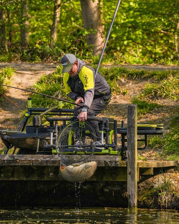 02b50293ead551d077aaad0fbdd99153