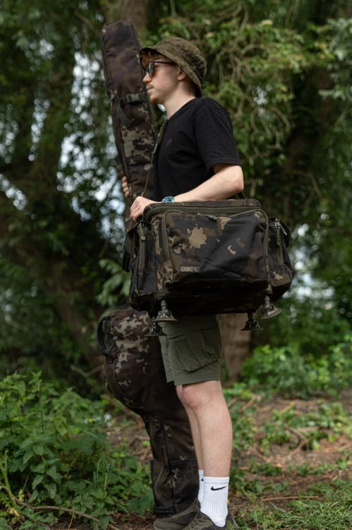 KLUG121-13.jpg