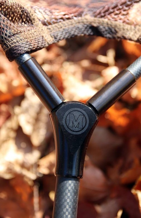 Mivardi Landing Net CamoCode 100 x 100 cm + Landing Net Handle - podbierak karpiowy  Karpiowe Graty - Zdjęcie 9
