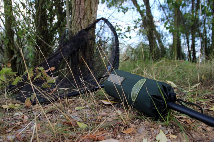 Mivardi Landing Net CamoCode 100 x 100 cm + Landing Net Handle - podbierak karpiowy  Karpiowe Graty - Zdjęcie 14
