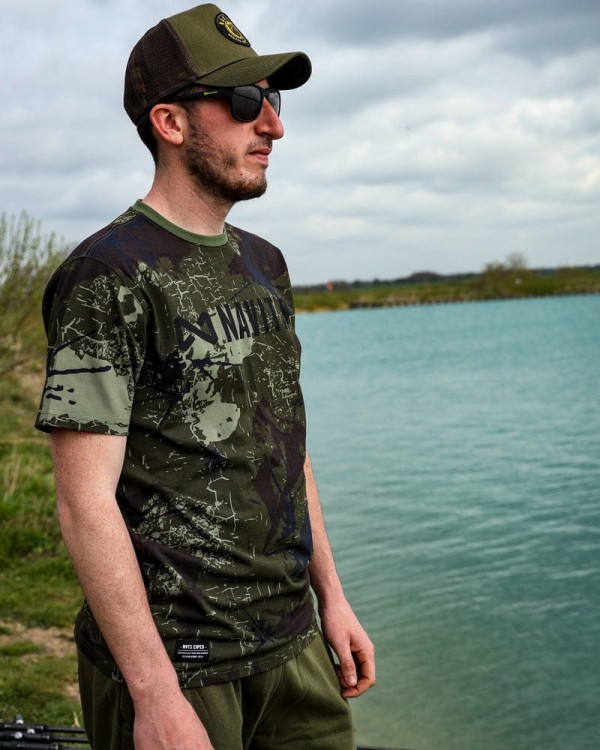 Navitas Identity Camo Tee (rozmiar XXXL) - koszulka wędkarska  Karpiowe Graty - Zdjęcie 4
