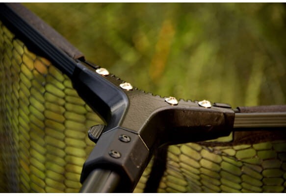 Mivardi Landing net Hardcore - podbierak karpiowy  Karpiowe Graty - Zdjęcie 7
