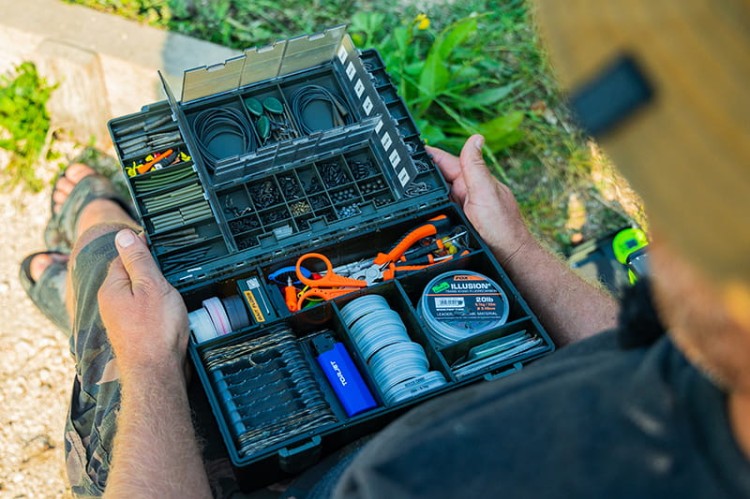 Fox Edges Medium Tackle Box - organizer wękarski  Karpiowe Graty - Zdjęcie 8