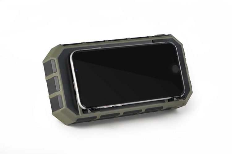 Fox Halo Wireless Power 27K - powerbank  Karpiowe Graty - Zdjęcie 5