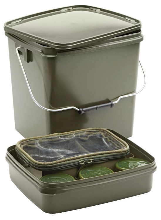 Trakker 13 L Olive Square Container inc. Tray - wielofunkcyjne wiaderko wędkarskie 216113 Karpiowe Graty - Zdjęcie 2