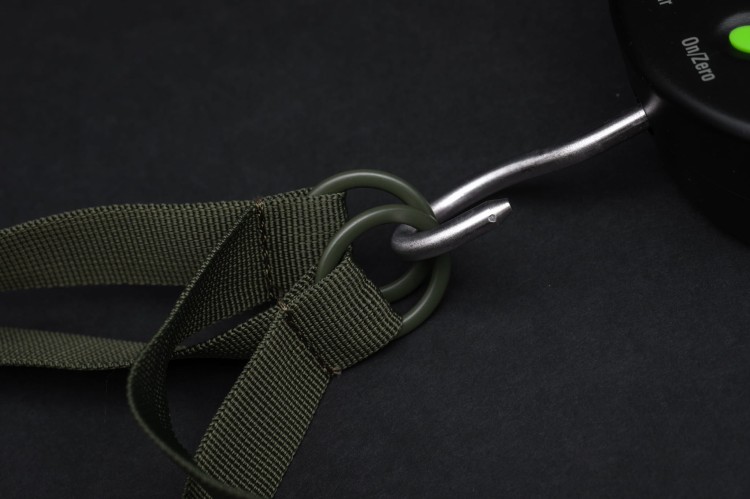 KLUG83 - Compac Weigh Sling Olive_Inset 5.png